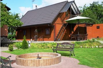 Litwa Privát Trakai, Zewnątrz